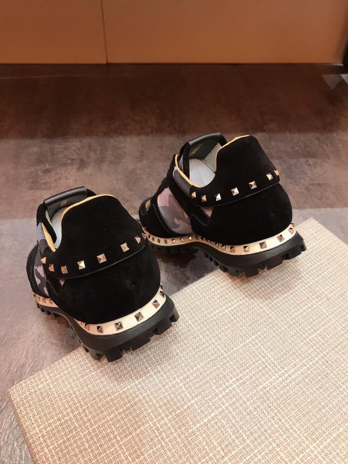 Valentino Garavani Rockrunner camouflage-print sneakers 25