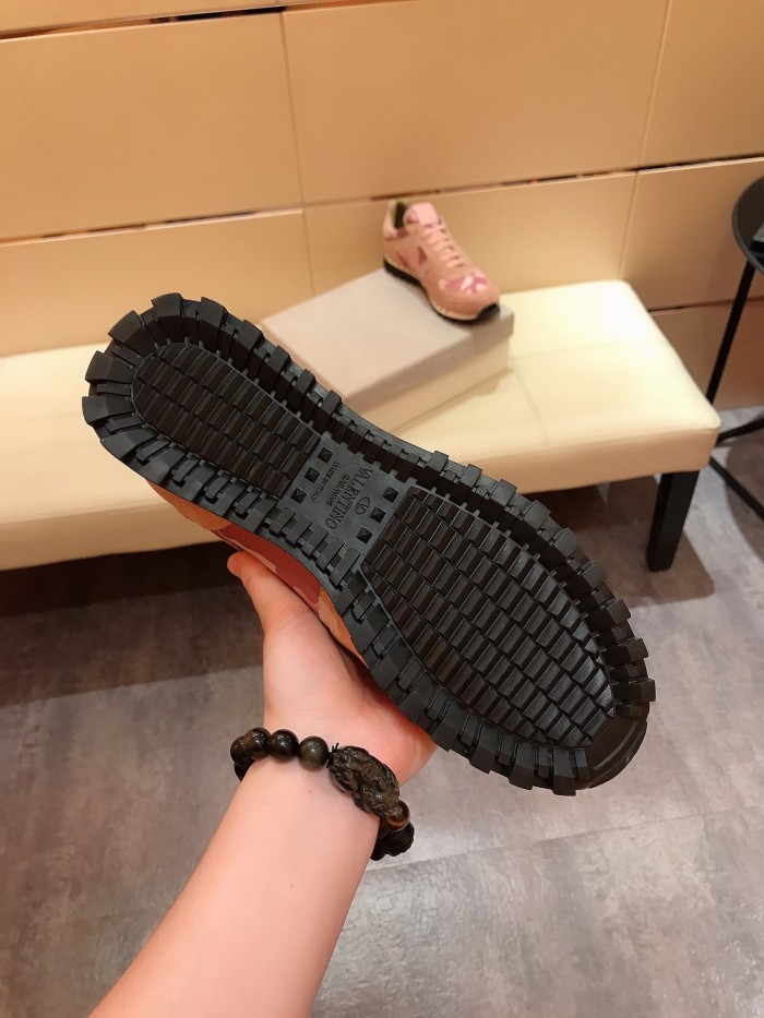 Valentino Wear Resistant Low Top Casual Shoes Women's Brown