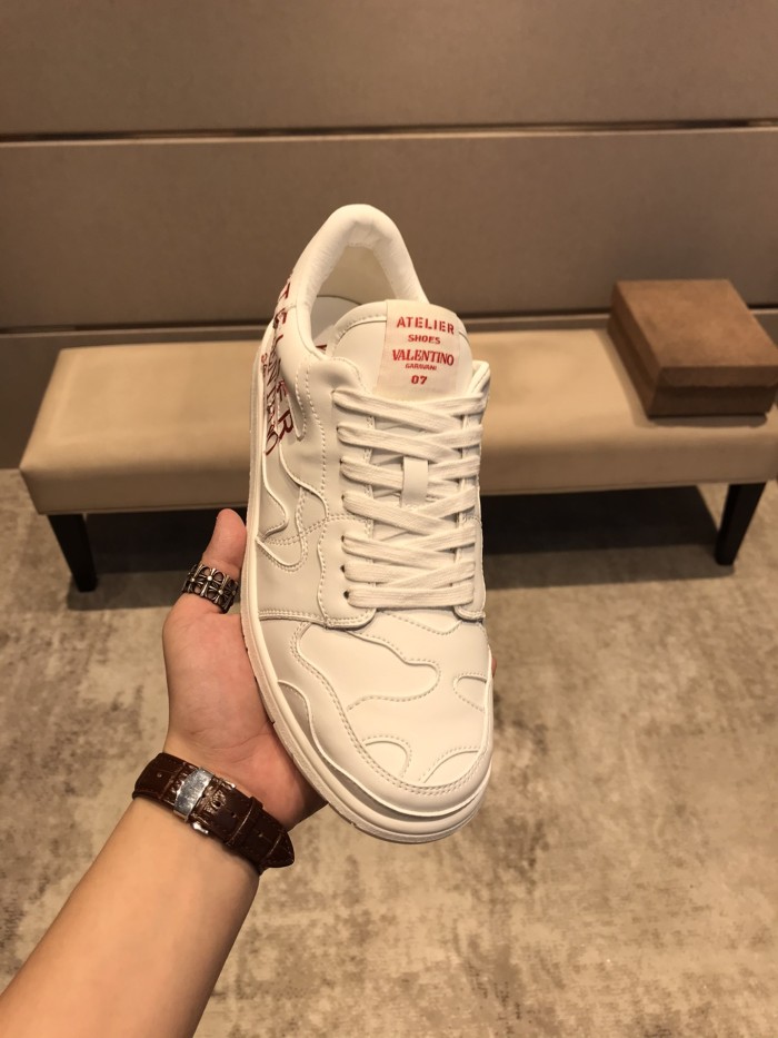 Valentino Atelier 07 Sneaker Low 'White Camo'