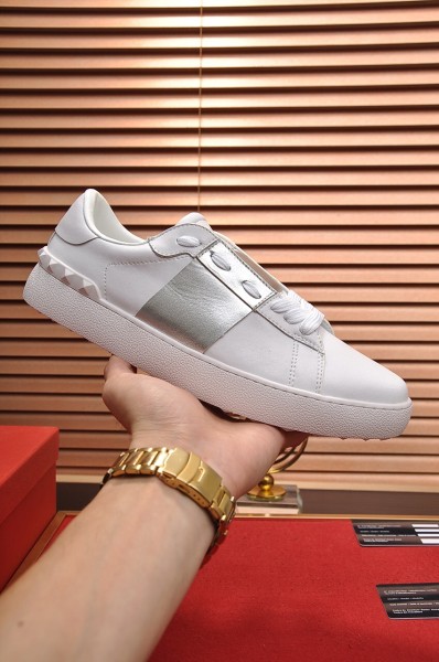 Valentino Open leather metallic stripe sneakers low-top sneakers white and silver