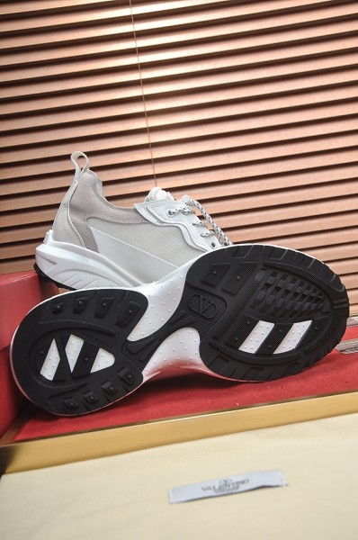 Valentino Vlogo Low Top Casual Shoes Women's White