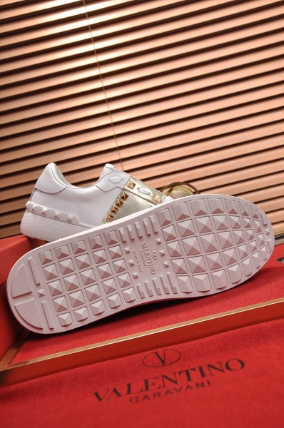 Valentino Women's Rockstud 'Untitled - White Copper'