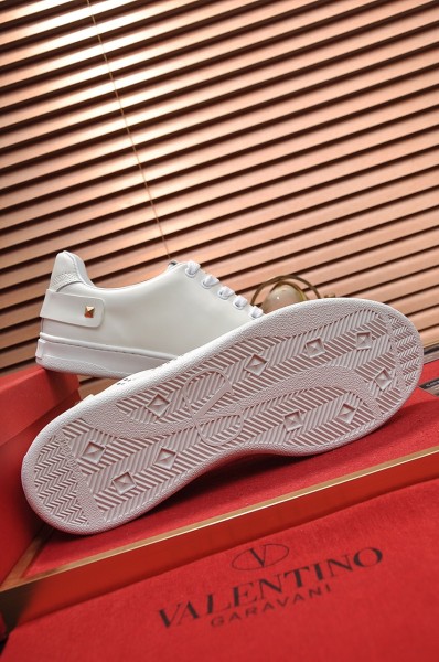 Valentino Open Low Top Skateboard Shoes Women's White