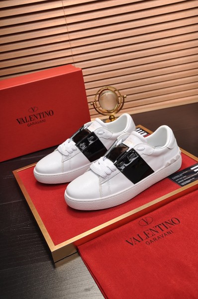 Valentino Open Skateboard Shoes Men Low-Top White/Black RY2S0830TCQA01