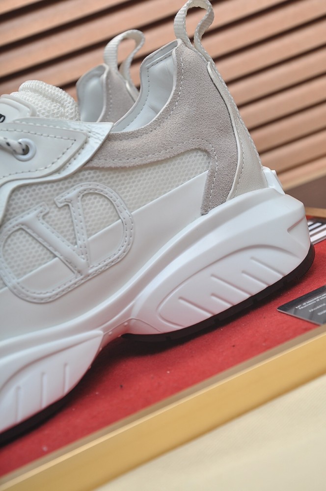 Valentino Vlogo Low Top Casual Shoes Women's White