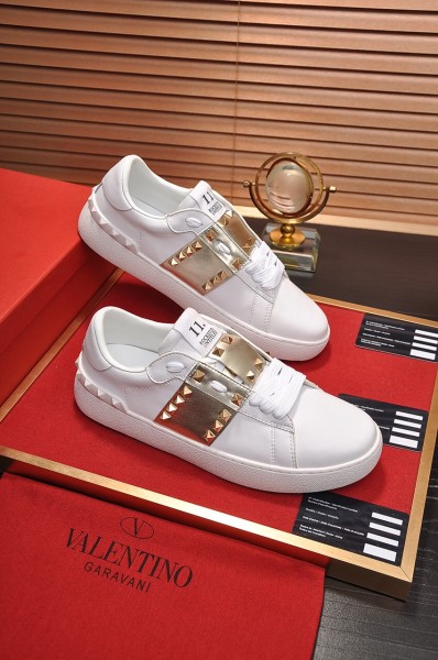 Valentino Women's Rockstud 'Untitled - White Copper'
