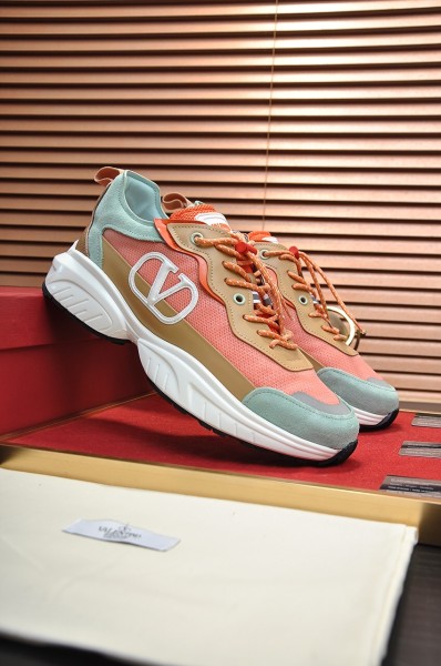 Valentino Low Top Casual Shoes Women's Orange