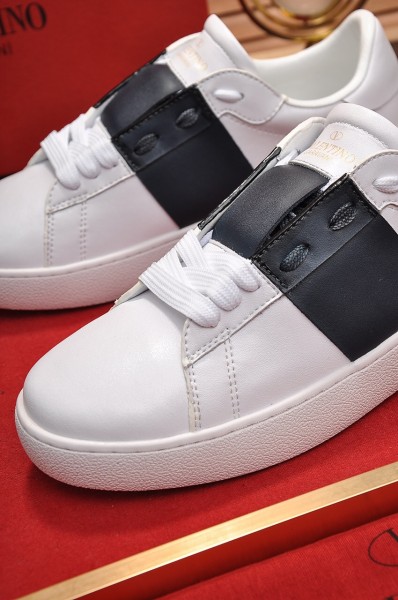 Valentino Garavani Open Sneaker White Black VW2S0781BLUA01