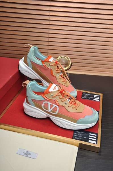 Valentino Low Top Casual Shoes Women's Orange
