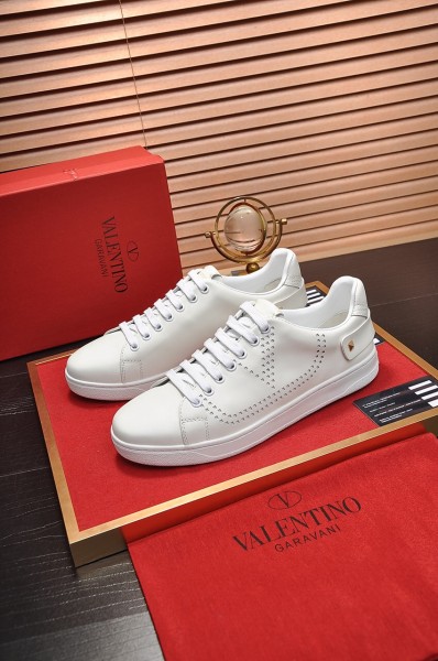Valentino Open Low Top Skateboard Shoes Women's White