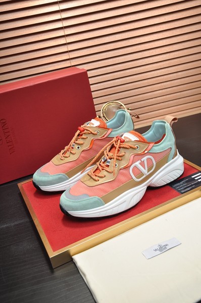 Valentino Low Top Casual Shoes Women's Orange