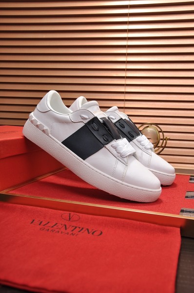 Valentino Garavani Open Sneaker White Black VW2S0781BLUA01