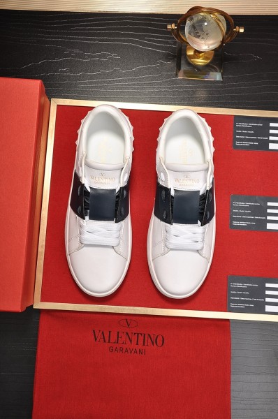 Valentino Garavani Open Sneaker White Black VW2S0781BLUA01