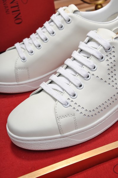 Valentino Open Low Top Skateboard Shoes Women's White