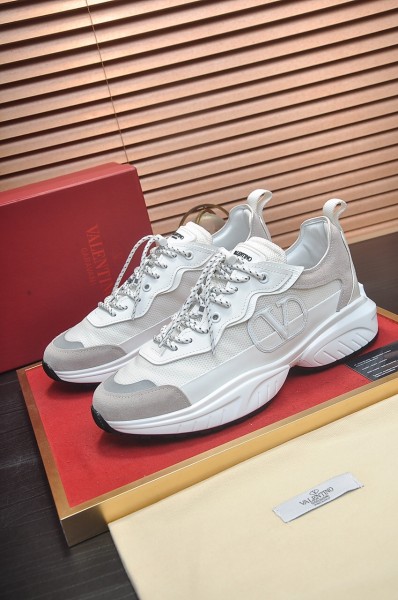 Valentino Vlogo Low Top Casual Shoes Women's White