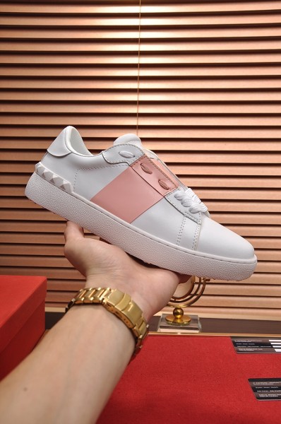 Valentino Open Low Top Stylish Skateboarding Shoes Women's White Pink