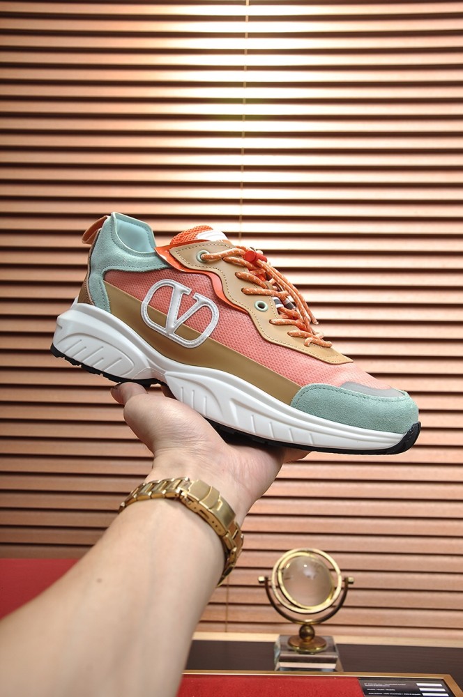 Valentino Low Top Casual Shoes Women's Orange