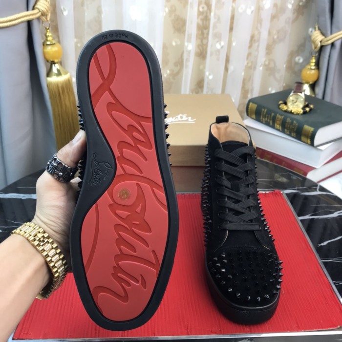 Christian Louboutin Louis Junior High-top sneakers - Veau velours and spikes - Black