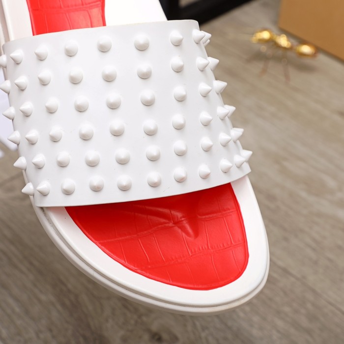 Christian Louboutin Loubi Flip 7