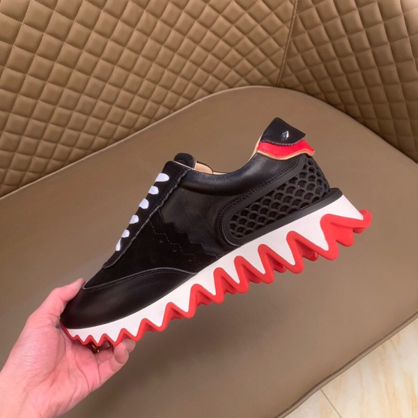 Christian Louboutin Contrast-sole Low-top Sneakers