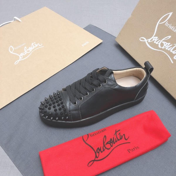 Christian Louboutin Louis Junior Spikes Flat Black