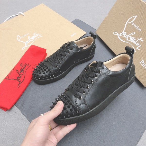 Christian Louboutin Louis Junior Spikes Flat Black