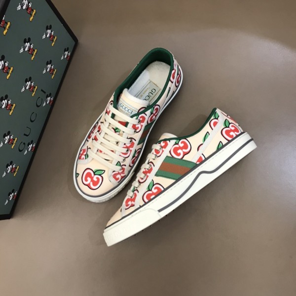 Gucci Tennis 1977 GG Apple Print