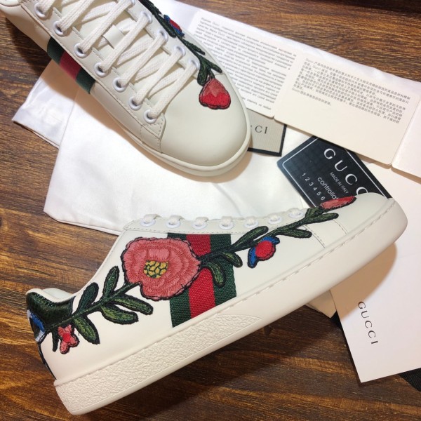 Gucci Ace Embroidered Floral