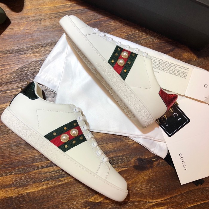 Gucci Ace Studded Pearl (W)