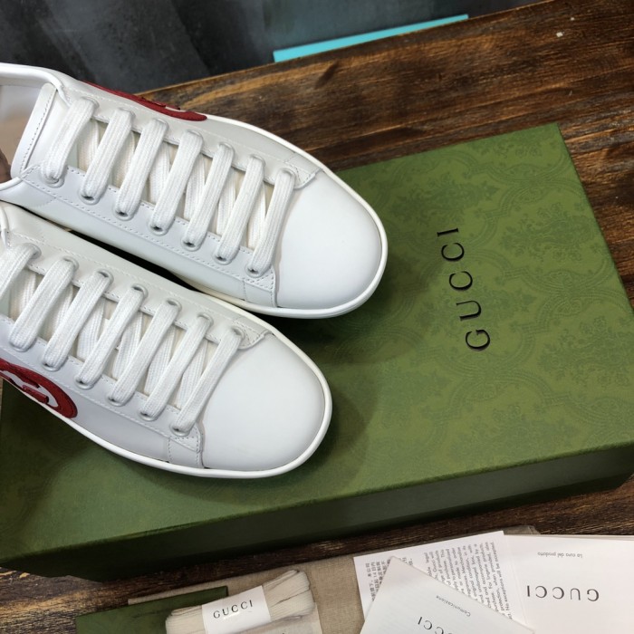 Gucci Ace Interlocking G Red