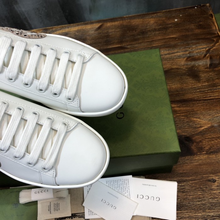 Gucci Ace Interlocking GG Snake (W)