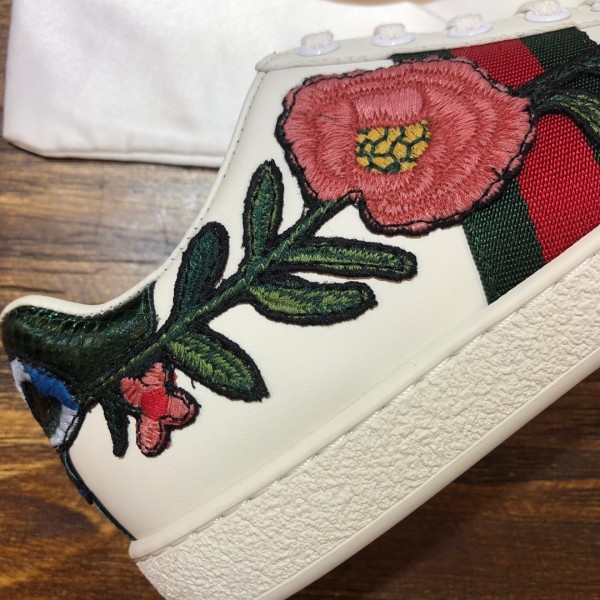 Gucci Ace Embroidered Floral