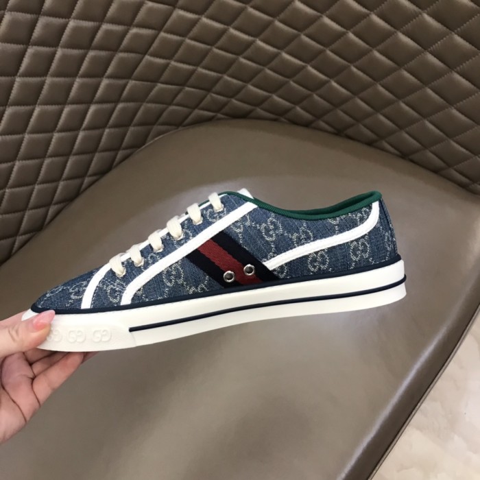 GUCCI Tennis 1977 Sneakers Blue Ivory