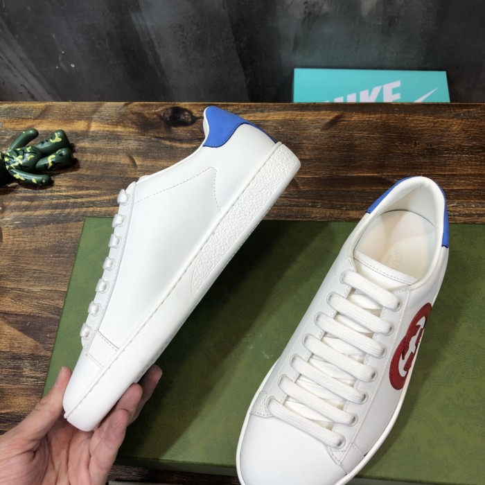 Gucci Ace Interlocking G Red