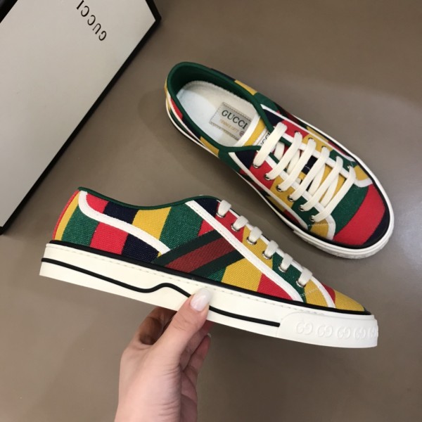 Gucci Tennis 1977 606111 H8O10 8465