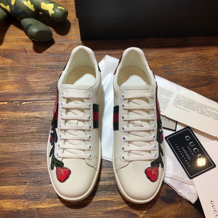 Gucci Ace Embroidered Floral