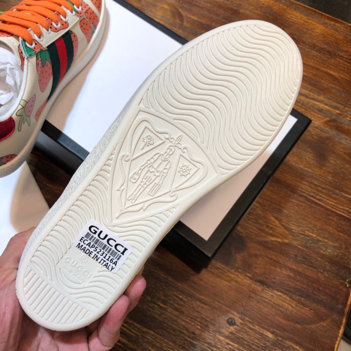 Gucci Ace Strawberry (W)