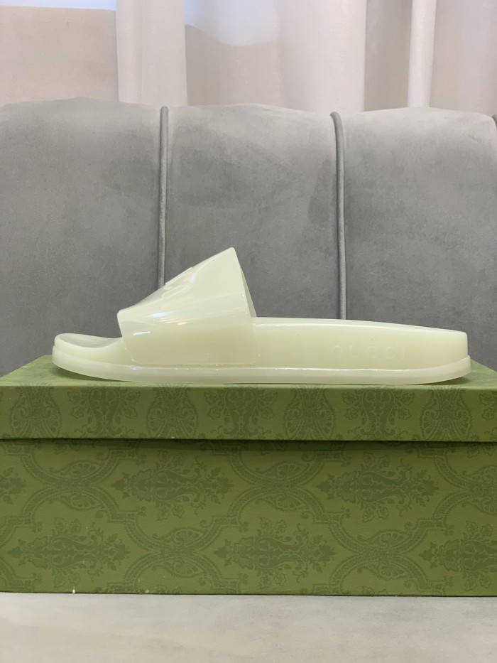 Gucci Slide 'Transparent - Glow In The Dark'