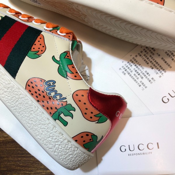 Gucci Ace Strawberry (W)