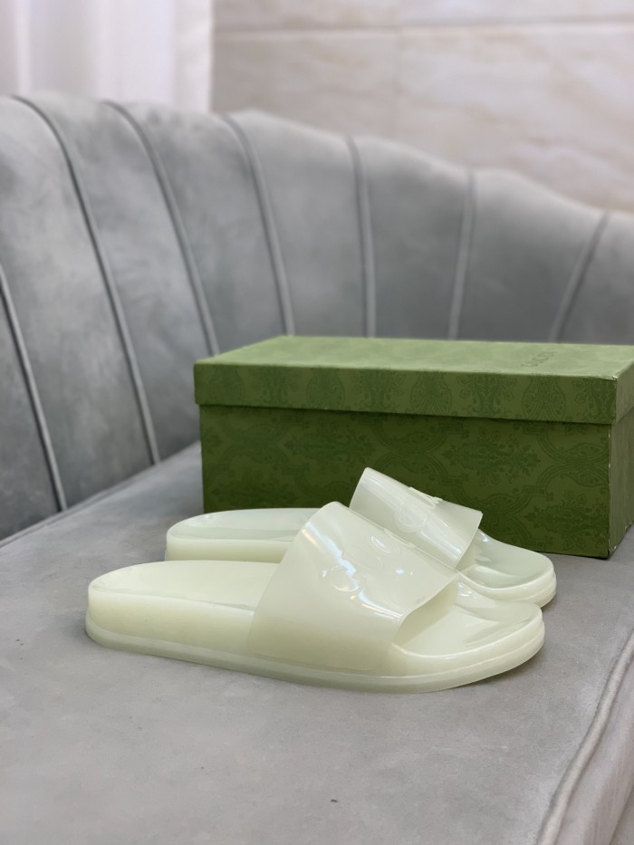 Gucci Slide 'Transparent - Glow In The Dark'
