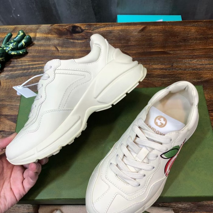 GUCCI Rhyton Sneakers