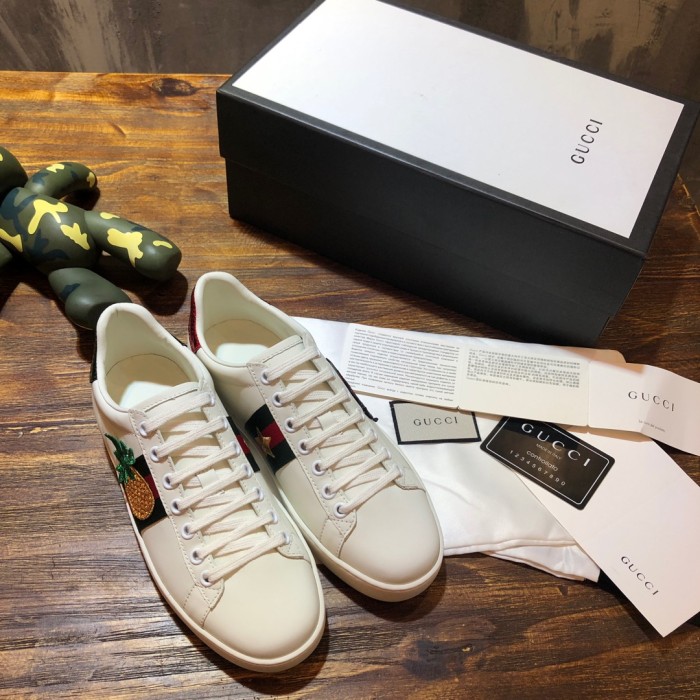 Gucci Ace embroidered Pineapple