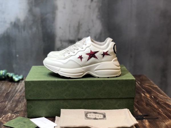 GUCCI Rhyton Low top Chunky Sneakers Ivory White