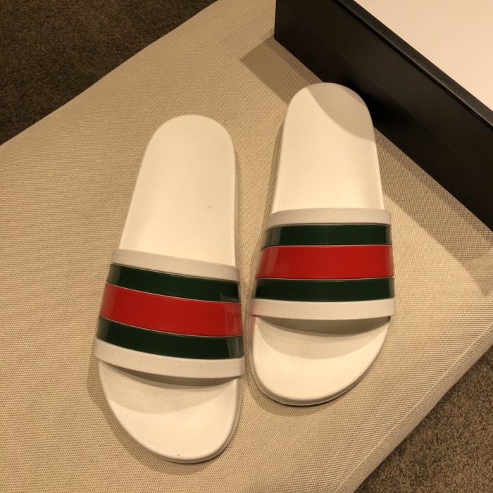 Gucci Pursuit '72 Rubber Slide 'White'