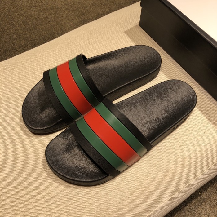GUCCI Rubber Slides Red Green