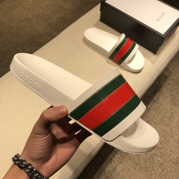 Gucci Pursuit '72 Rubber Slide 'White'
