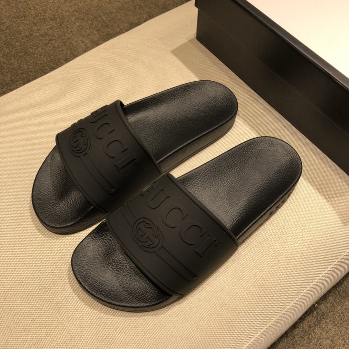 GUCCI Rubber Slides Black