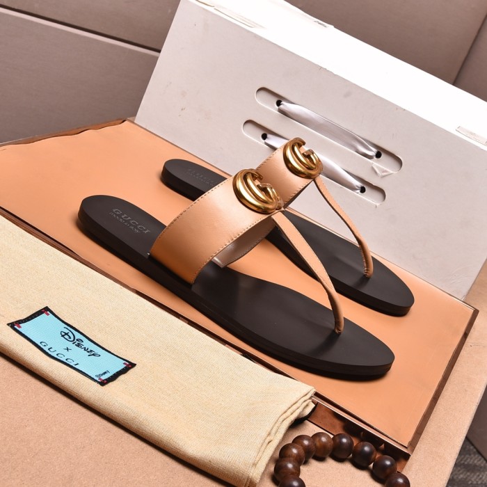 GUCCI GG Marmont Flip Flops Women's Brown