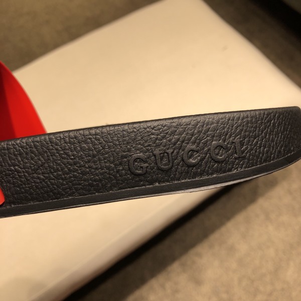 GUCCI GG Sandals Red