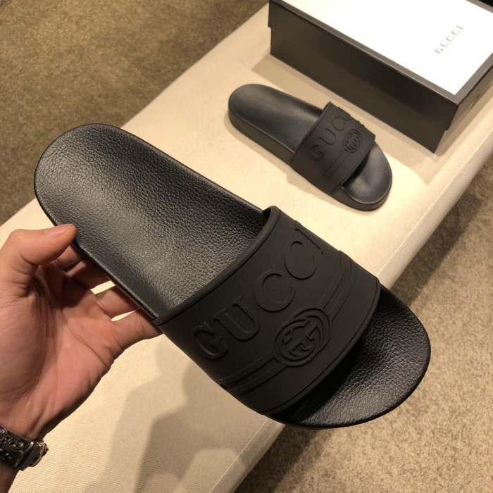 GUCCI Rubber Slides Black